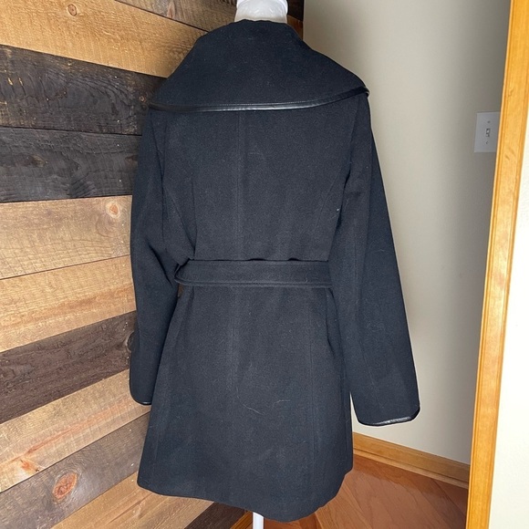 Dennis Basso Black Pea Coat Size Medium Corpcore Professional Career - Picture 3 of 7